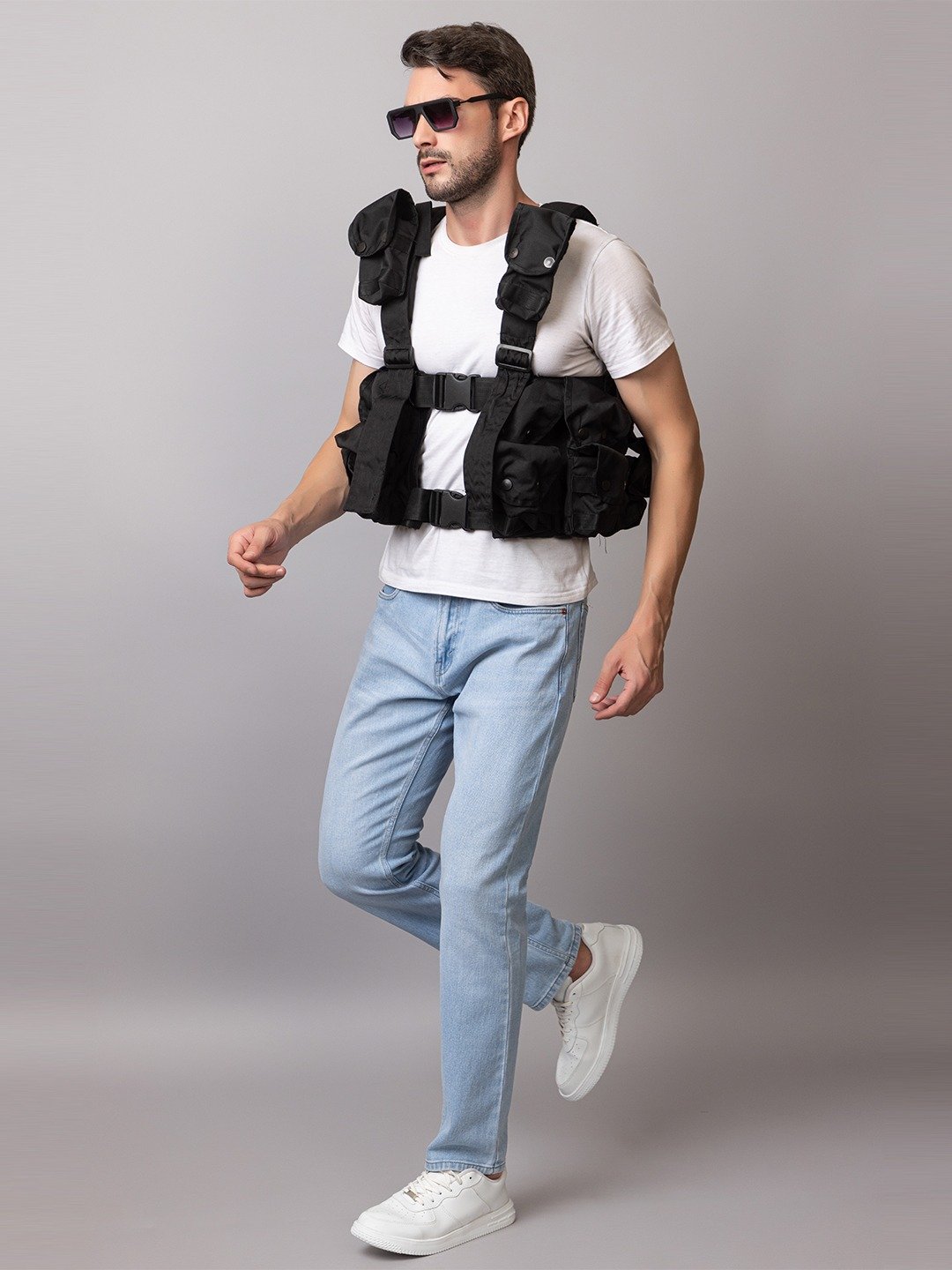 SEVEN POCKET TACTICAL CARRIER RIG - Image 3